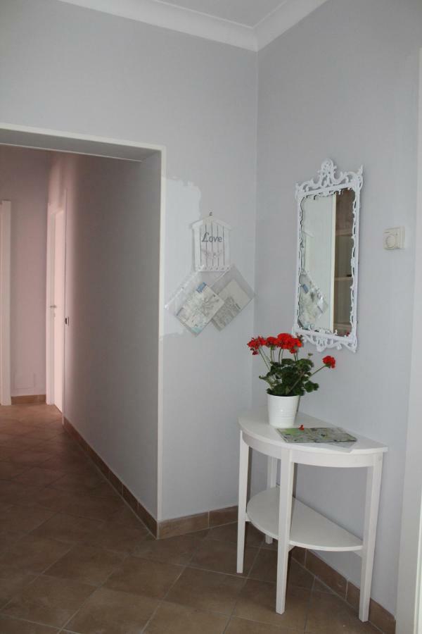 Casa Nicolas Rome Luaran gambar